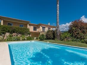 Villa Jaune